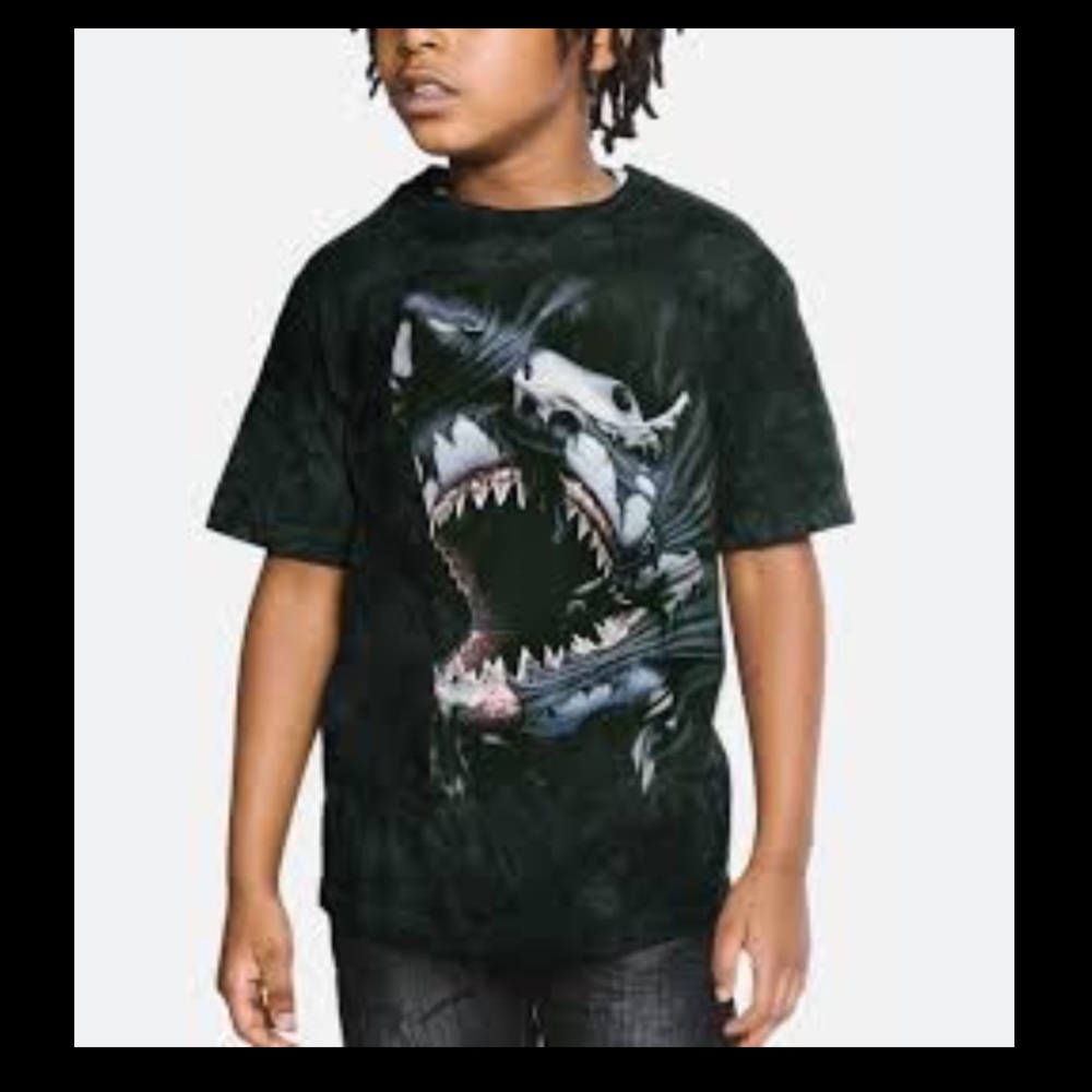 The Mountain Breakthrough Shark Tie Dye Shirt Size Large